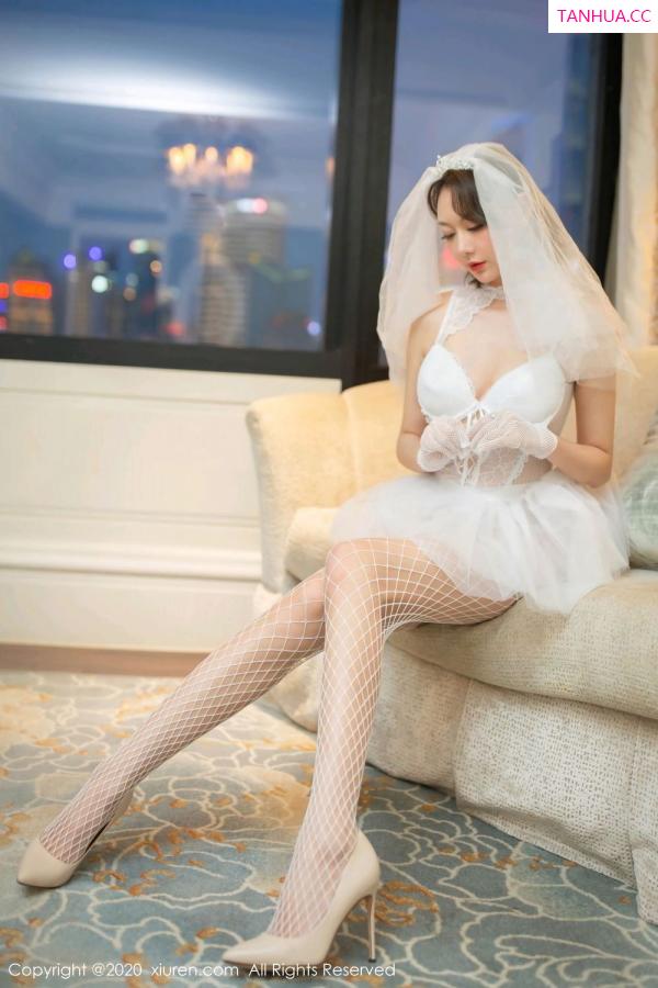 付艺轩 艺轩Renee [XiuRen]高清写真图 2020.07.14 No.2328 艺轩第19张图片